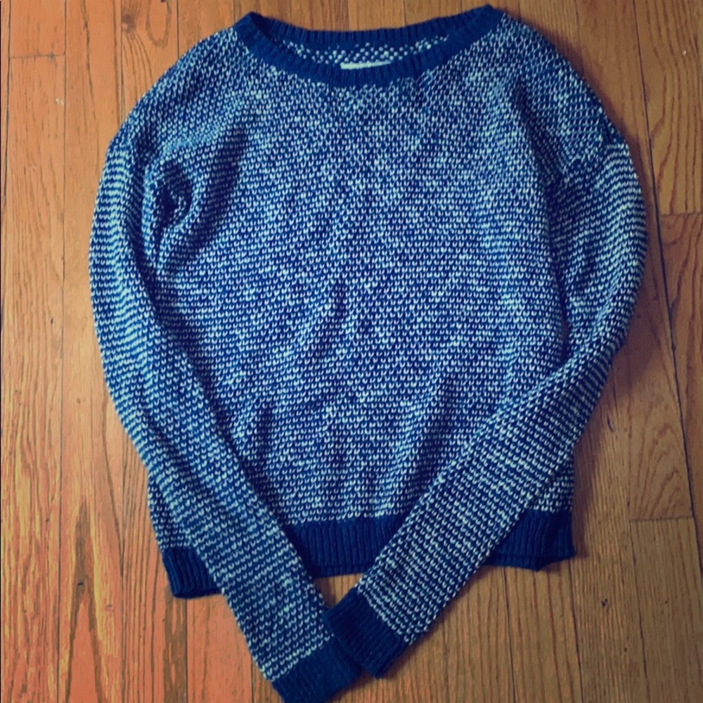 blue knitted sweater
